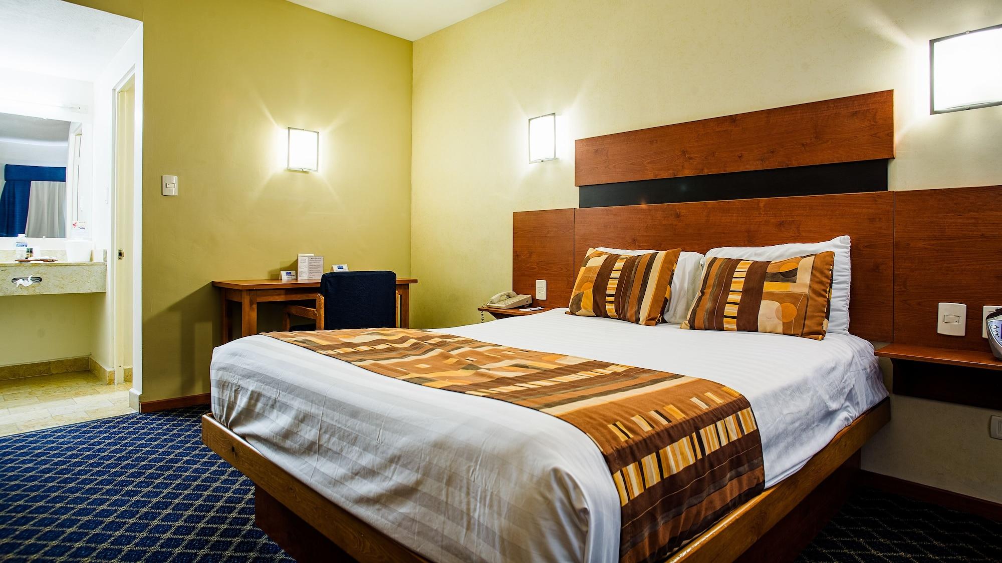 American Inn Hotel & Suites Parral 外观 照片